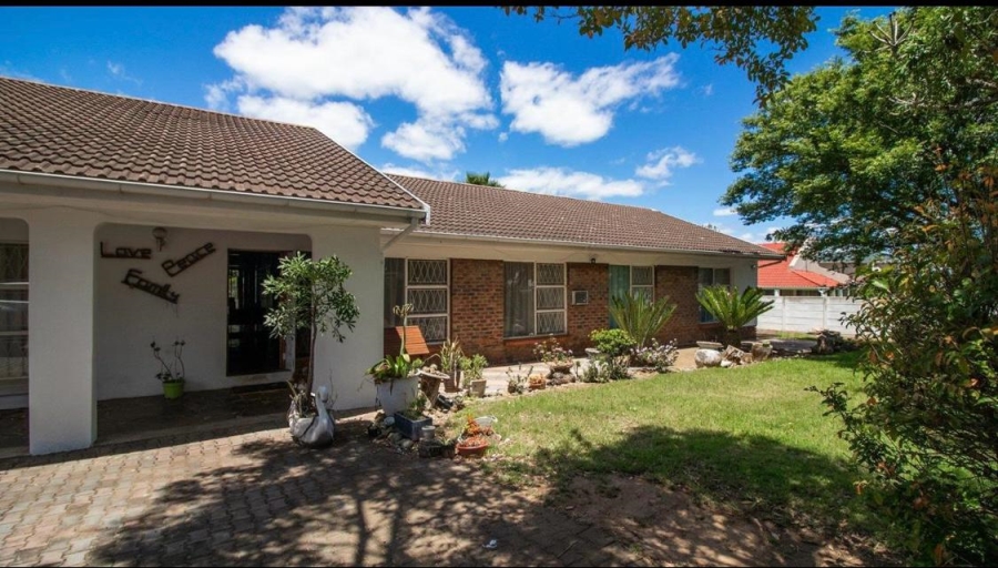4 Bedroom Property for Sale in King Williams Town Central Eastern Cape